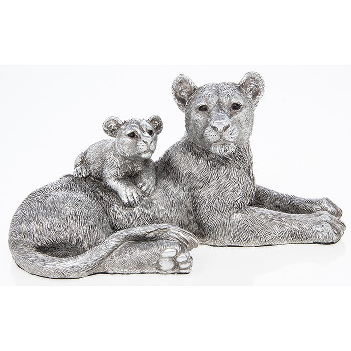 Jungle Silver Lion and Baby
